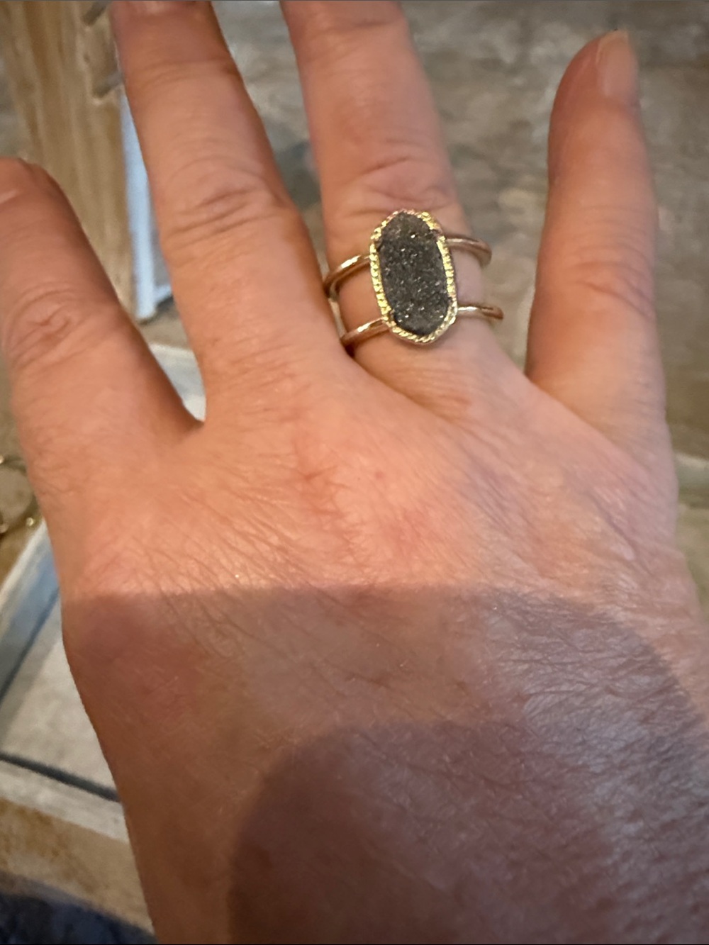 Kendra Scott Gold Band Ring with Black Druzy Stone size 7